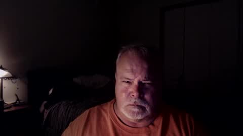 Snapshot of gmctruckguy chatting on September 15, 12:12 am gmctruckguy online show from September 15, 12:12 am