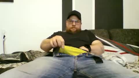 gnik_labinnah online show from March 19, 3:50 pm