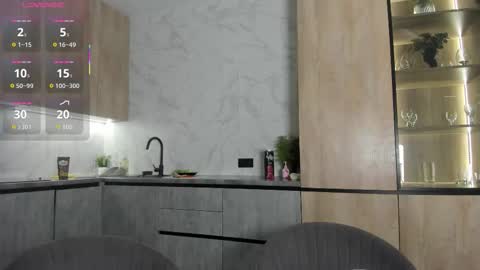 Lina online show from October 19, 11:04 am