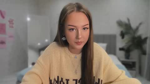 Lina online show from October 27, 8:36 am