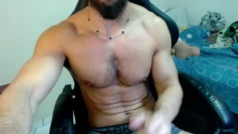 god hunkules online show from April 8, 6:55 pm