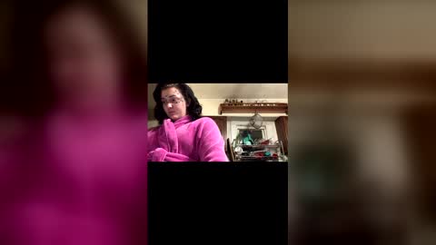 goddess182002 online show from February 7, 4:37 am