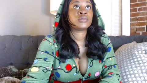 goddess_aaliyah online show from January 20, 12:18 pm