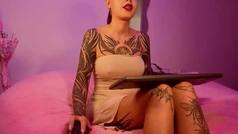 vee online show from February 26, 8:56 pm