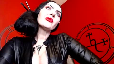 Snapshot of goddessmidnight chatting on September 20, 6:55 pm GODDESS MIDNIGHT online show from September 20, 6:55 pm