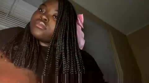 Snapshot of goddessnyia chatting on January 12, 9:40 am goddessnyia online show from January 12, 9:40 am