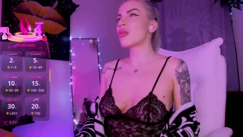 Goddess Nyx online show from May 6, 12:16 am