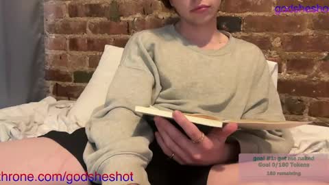 godsheshot online show from April 19, 10:01 pm