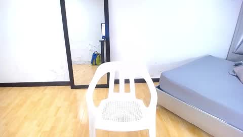 goldenn_ass1 online show from September 24, 3:24 am