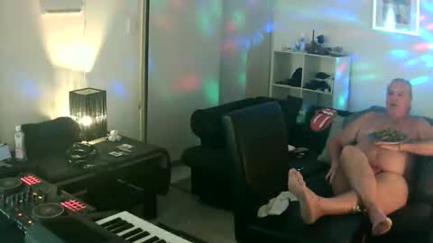 goldyguy011 online show from October 2, 6:50 pm