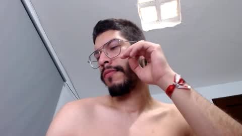 julin Andrs online show from March 14, 3:38 pm