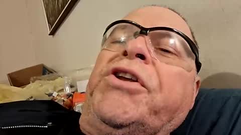 gonadalache online show from April 10, 11:15 am