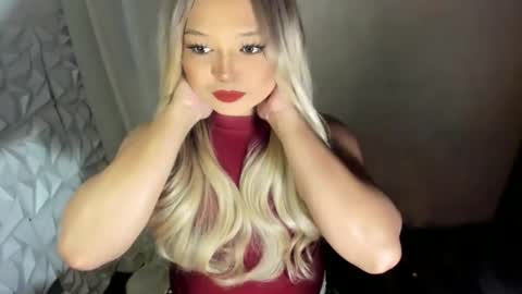 Amanda rose online show from June 2, 2:30 pm