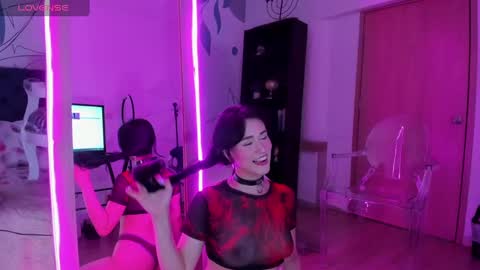Snapshot of goth_alice chatting on October 22, 8:32 pm Alice online show from October 22, 8:32 pm