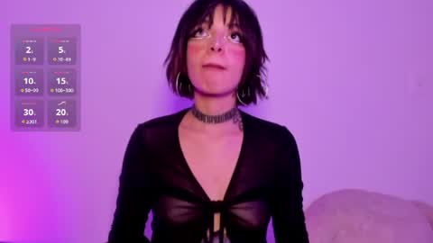 Violet online show from July 1, 8:45 am