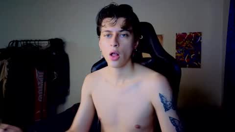 angelito tu novio online show from November 2, 10:32 pm