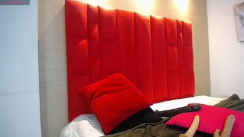 Grace online show from April 5, 2:03 pm