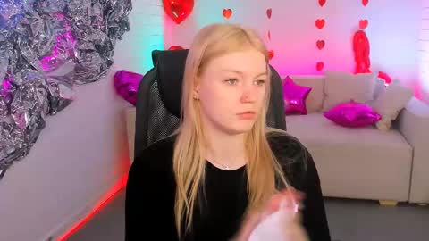 Grace Glamour online show from February 22, 5:12 am