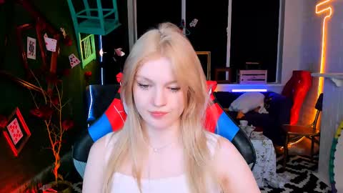 Grace Glamour online show from February 26, 11:54 am