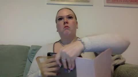 Grace Loves online show from June 3, 8:50 am