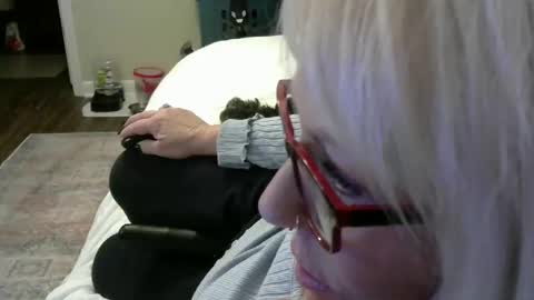 Lisa online show from December 31, 2:29 am