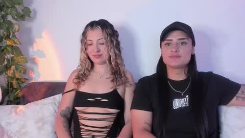Snapshot of grave_duo chatting on September 12, 6:37 am grave_duo online show from September 12, 6:37 am