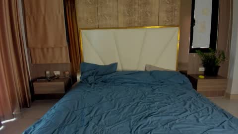 Anna online show from March 16, 2:15 am