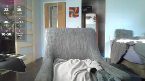 Gray lone wolf online show from October 13, 8:55 pm