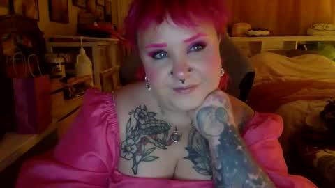 greedychagoi online show from November 16, 4:14 am