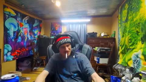 Greenlungs8195 online show from February 17, 4:28 pm