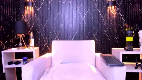 GregorySforza online show from October 29, 3:03 pm