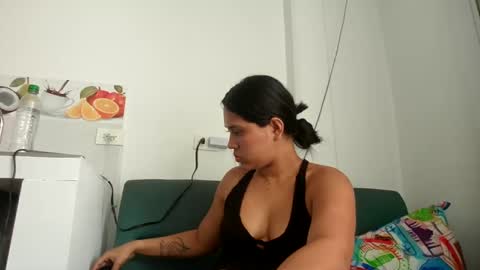 Snapshot of greicy098 chatting on September 22, 4:44 pm grei online show from September 22, 4:44 pm