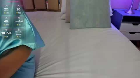 greidy_baker online show from October 11, 4:50 am