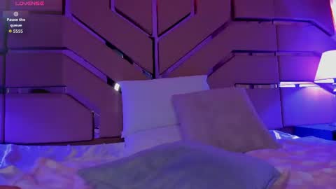 greidy_baker online show from June 24, 3:35 am