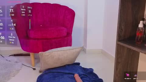 Snapshot of gretta_lane chatting on September 22, 11:25 am Jenny online show from September 22, 11:25 am