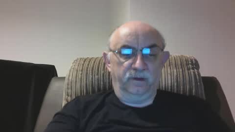 Snapshot of grey_dom chatting on October 14, 11:02 am Master  Sir online show from October 14, 11:02 am