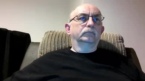 Snapshot of grey_dom chatting on December 29, 8:15 pm Master  Sir online show from December 29, 8:15 pm