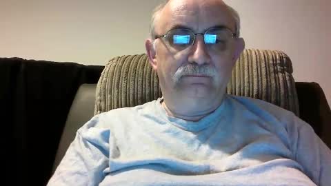 Snapshot of grey_dom chatting on September 26, 10:18 pm Master  Sir online show from September 26, 10:18 pm