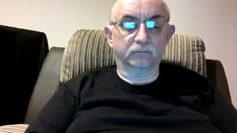 Snapshot of grey_dom chatting on December 27, 7:14 pm Master  Sir online show from December 27, 7:14 pm