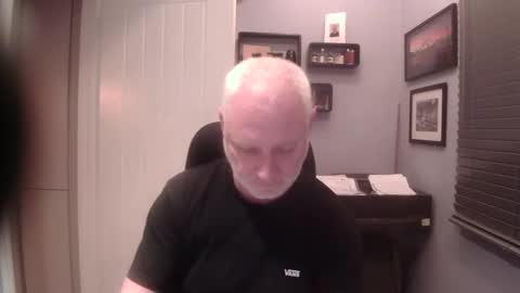 greyfox_6000 online show from January 28, 5:35 pm