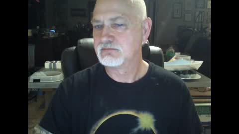 David online show from December 8, 1:14 pm