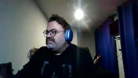 griegozorbatos online show from April 22, 3:02 am