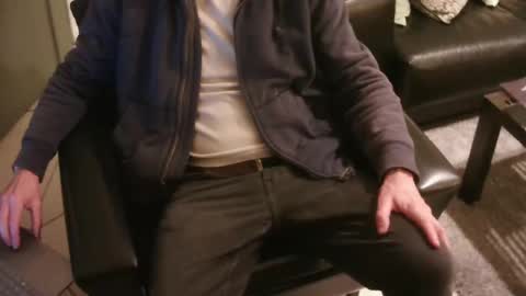 Snapshot of grimbergen123 chatting on December 29, 8:48 pm Grim online show from December 29, 8:48 pm