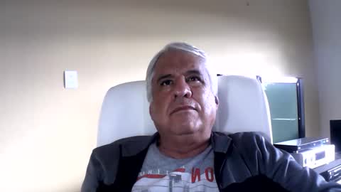 grisa01 online show from May 26, 6:58 pm