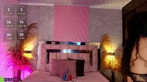    online show from May 28, 11:08 am