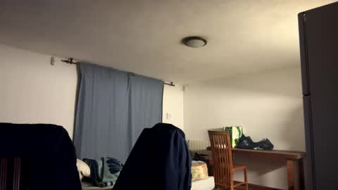 guardiannif_ online show from February 12, 1:41 am