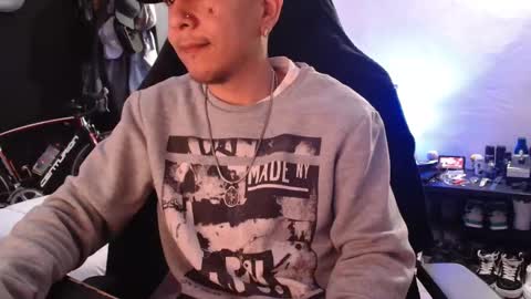 Guayaco  online show from February 24, 1:10 pm