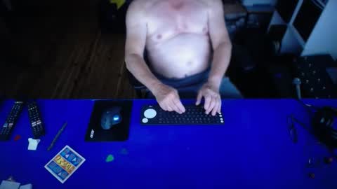 guesswhatigot2 online show from January 15, 9:07 am