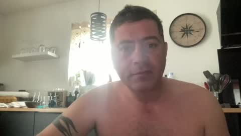 guil0 online show from June 21, 9:16 am