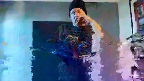 Snapshot of guitarbryman48 chatting on December 6, 7:39 pm guitarbryman48 online show from December 6, 7:39 pm